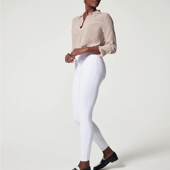 SPANX Denim - SPANX Jean-ish Ankle Leggings White Size XL Back Pockets NEW